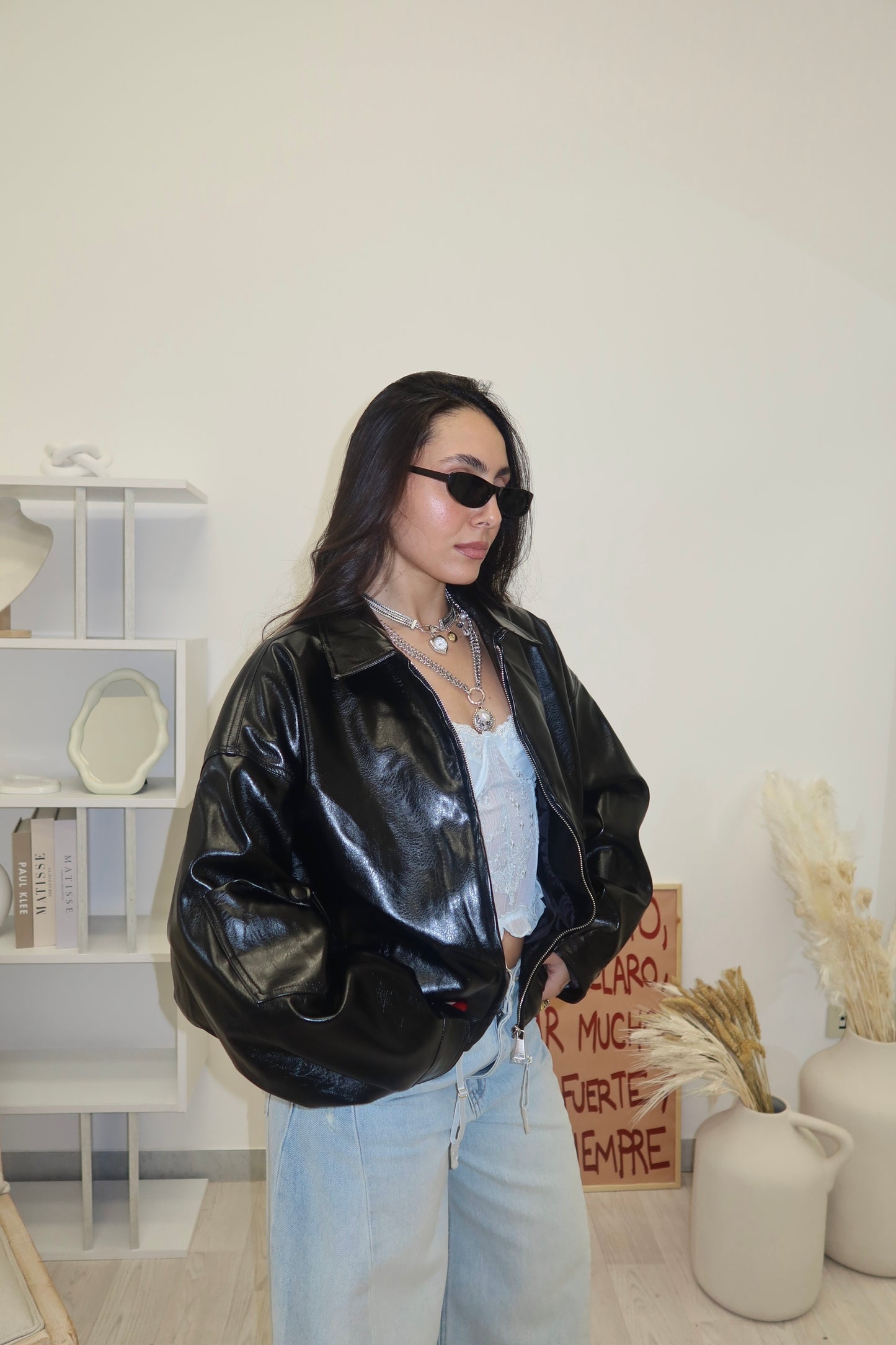 69ce2403630ca.jpg